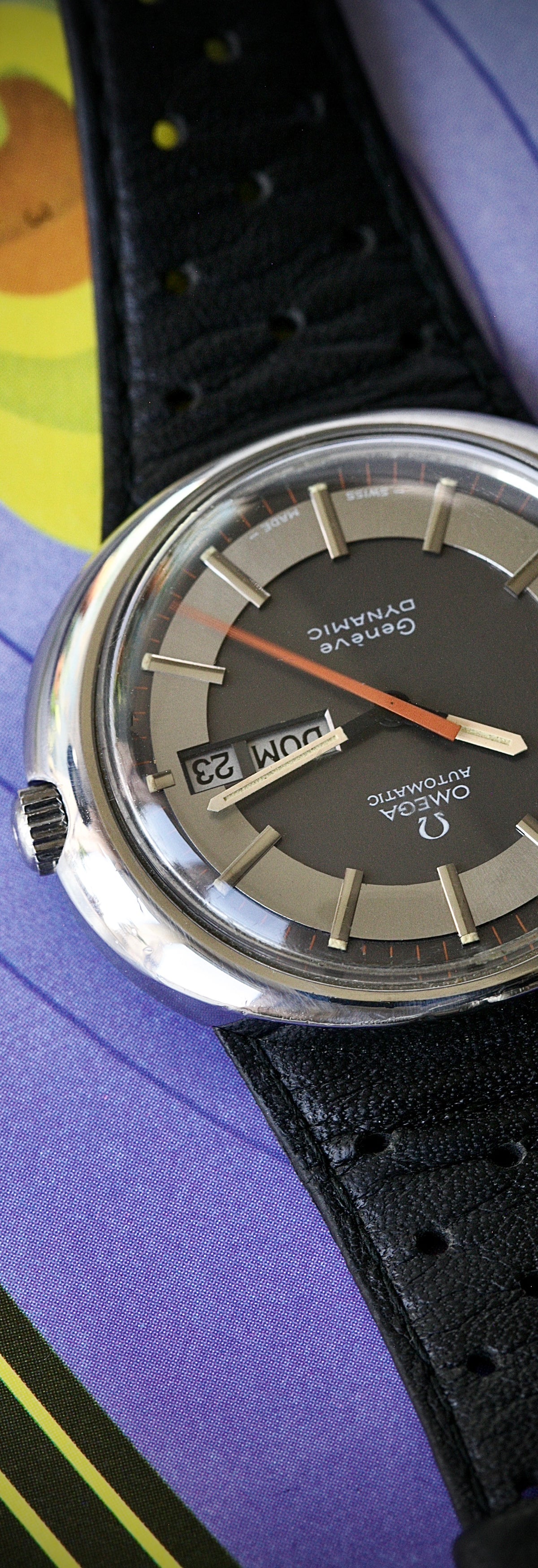 Omega Genève Dynamic Day-Date Automatic Ref. 166.108 — Correa y Hebilla Originales - Año 1974