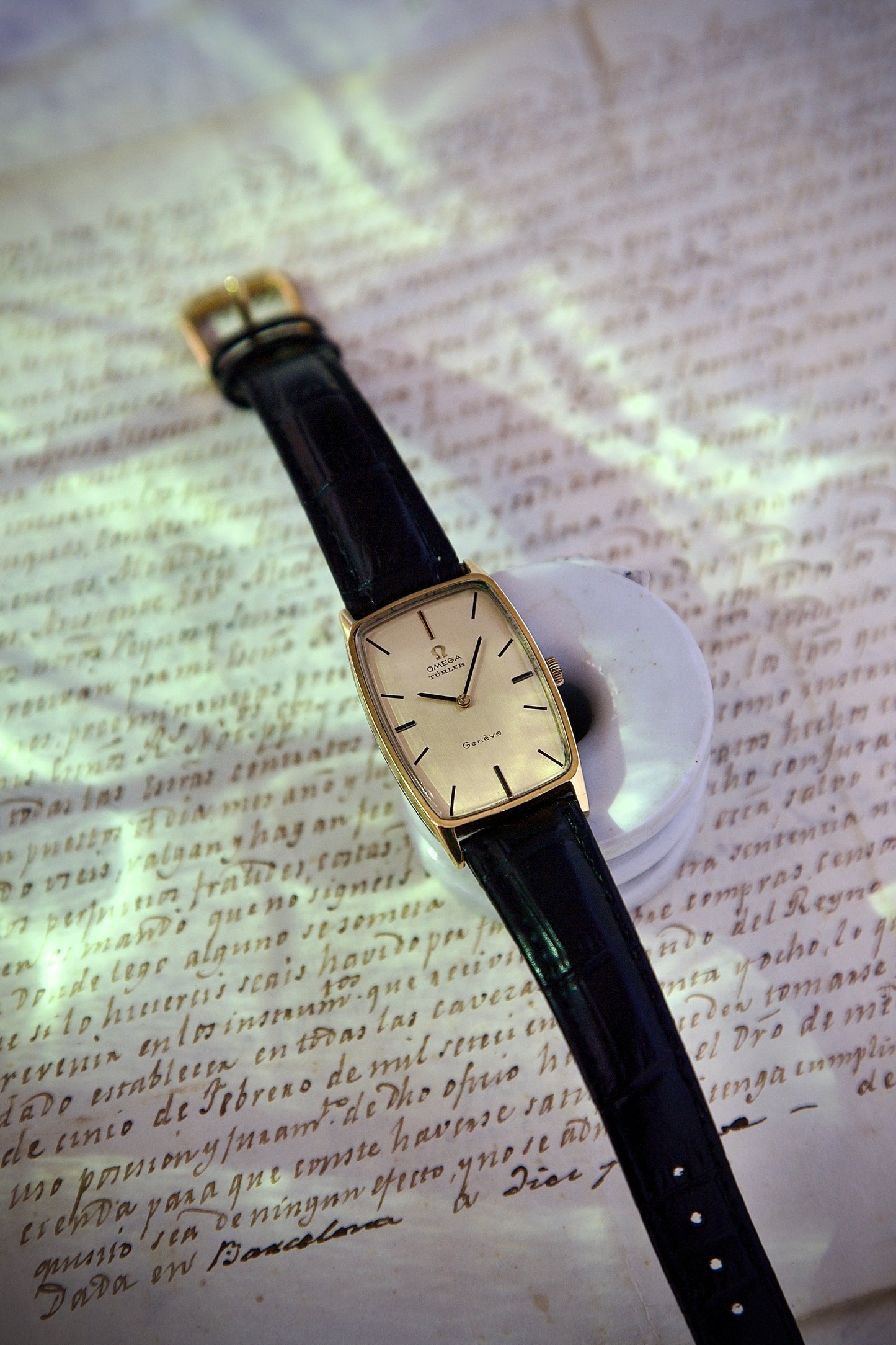 Omega Genève Türler Ref. 111.095 – Tonneau Tank del 1968 con doble firma