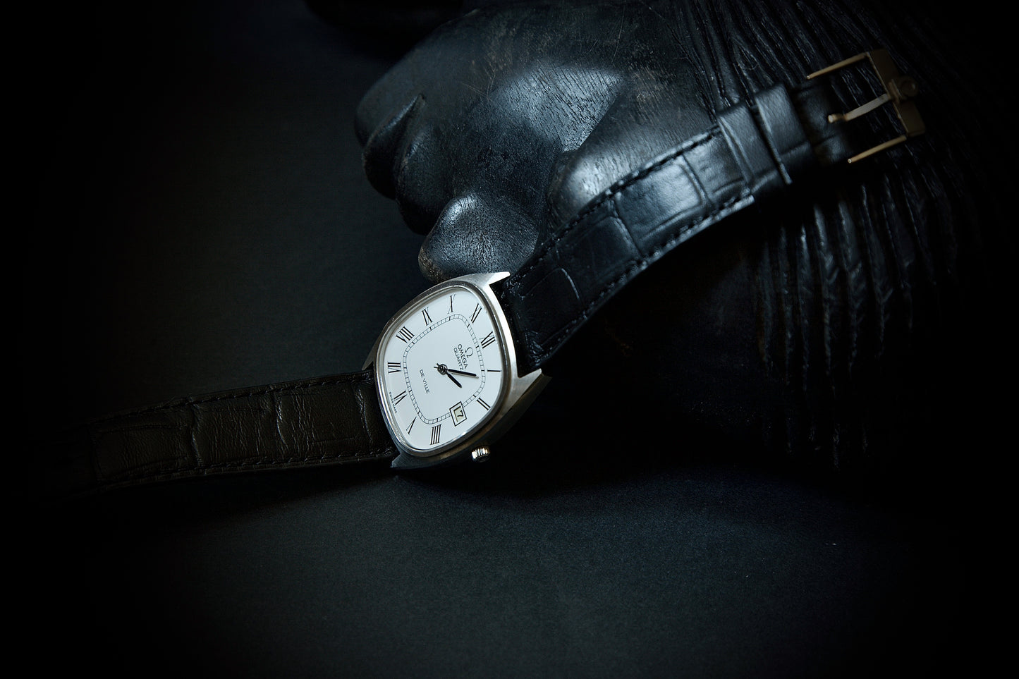Omega De Ville Ref. 192. 0028 (1976) - NOS, white dial with Roman numerals