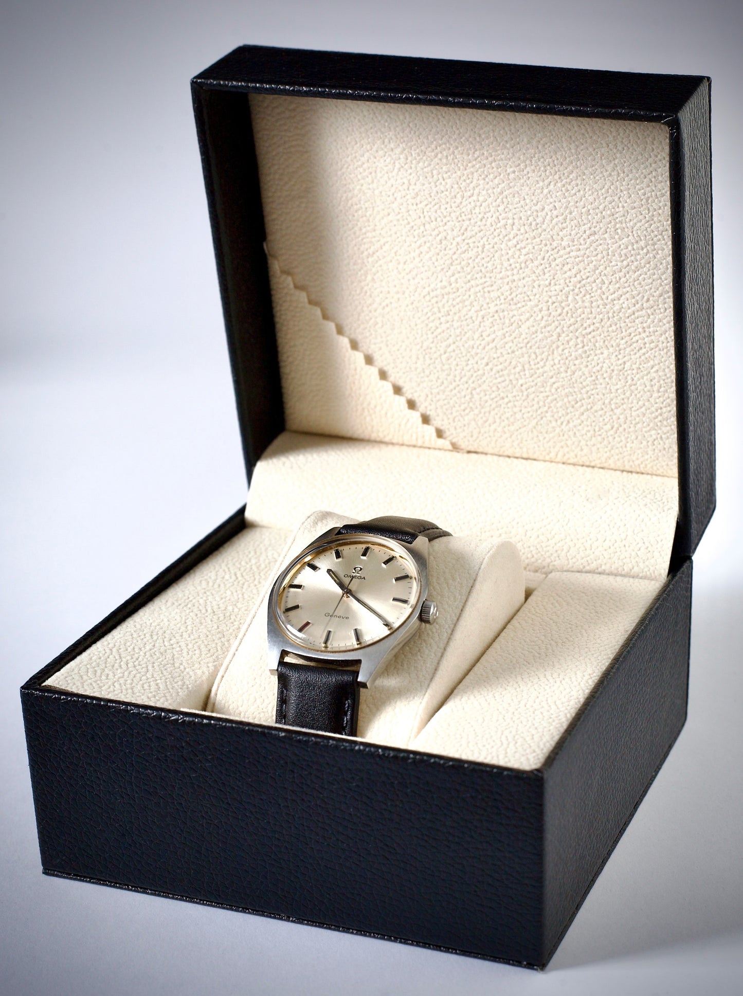Omega Vintage Genève 135.041 de 1969