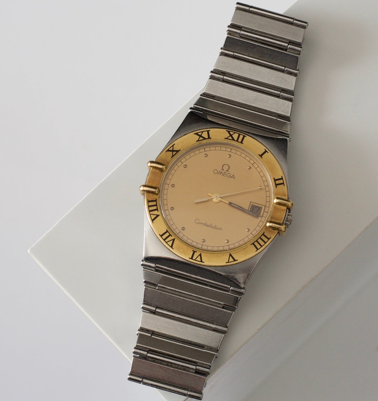 Vintage Omega Constellation Manhattan 396. 1070