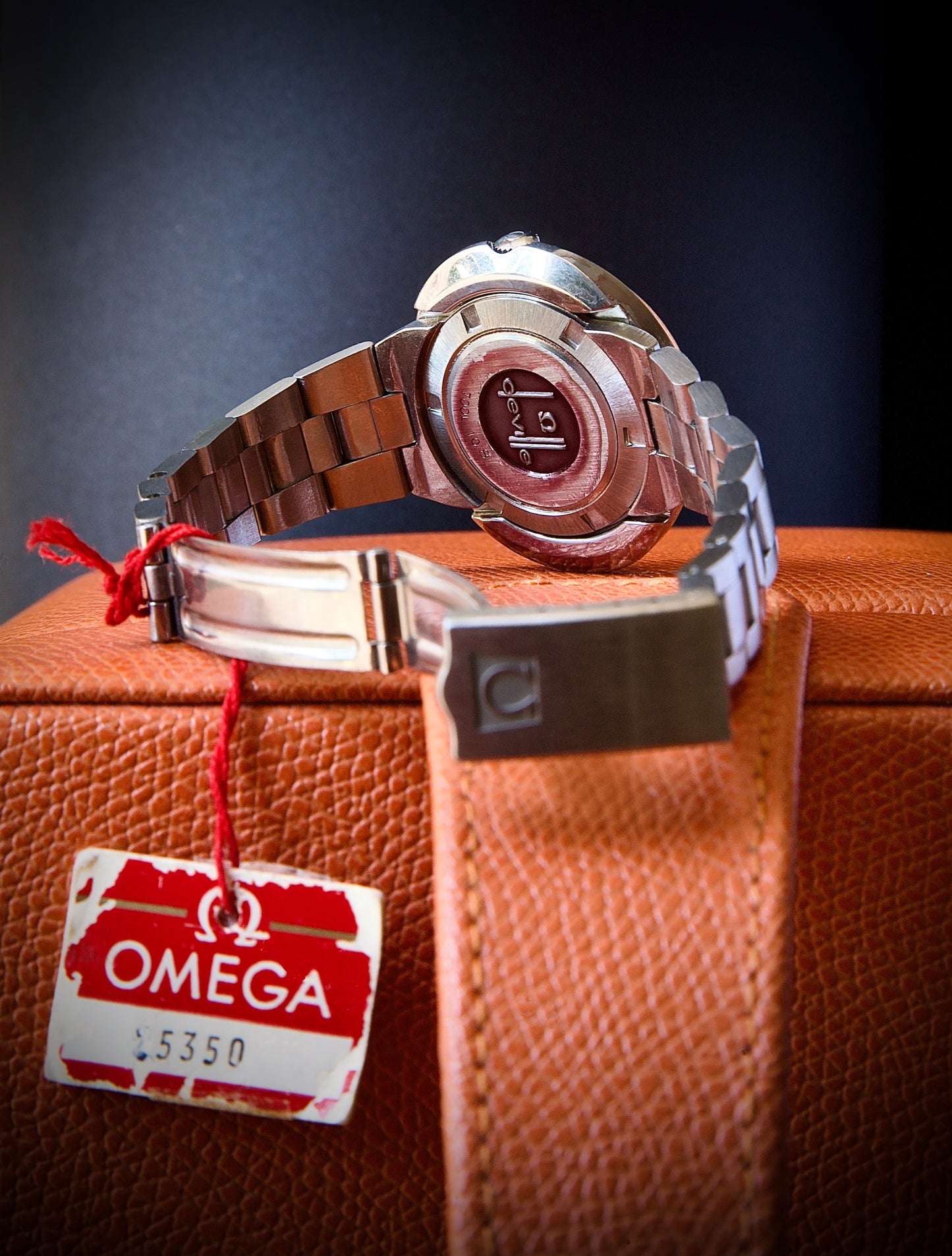 Omega Dynamic De Ville automático de mujer NOS ref. ST 566. 0064 (1973)