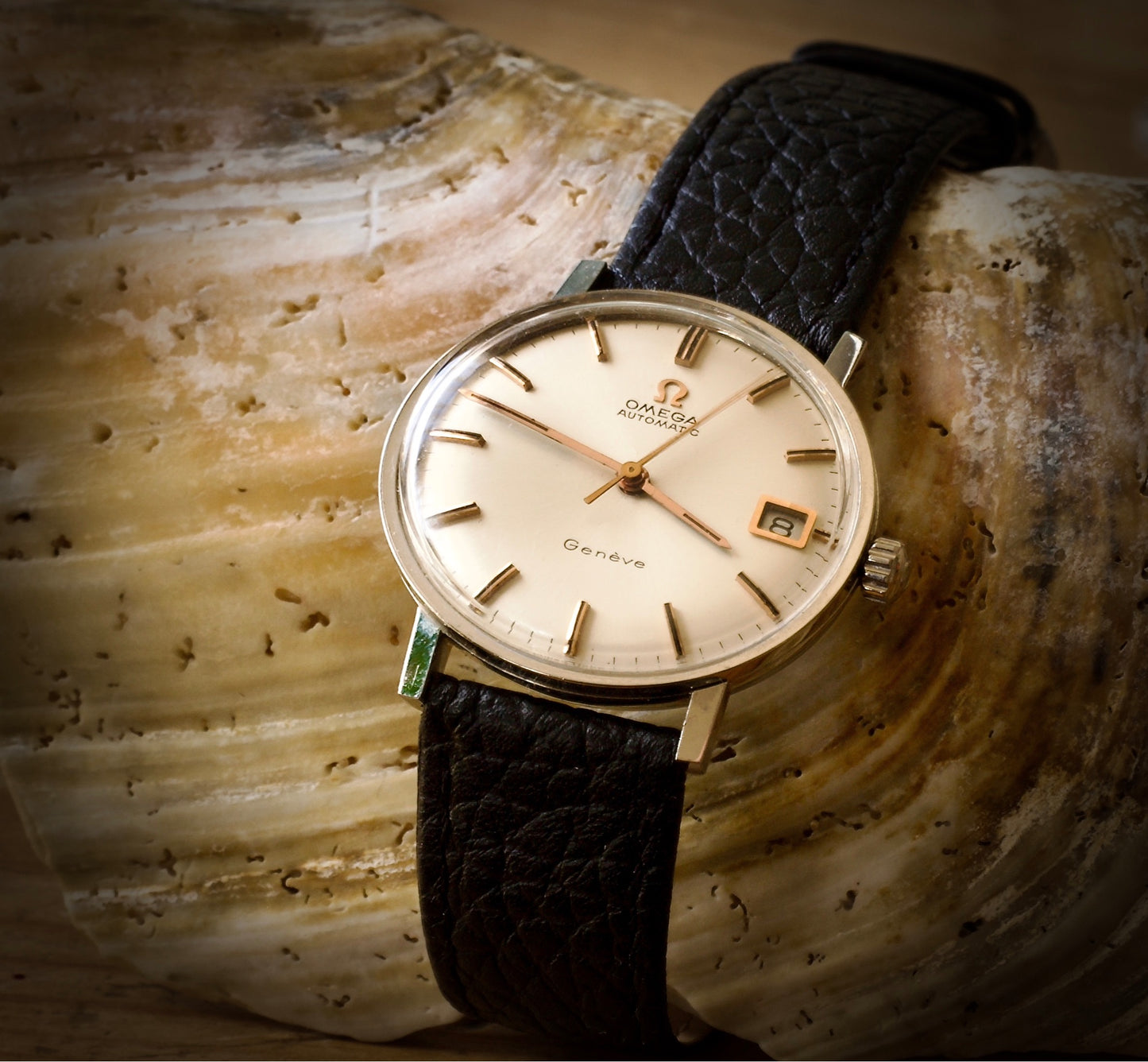 Omega Genève Automatic Calibre 565 - 1960s