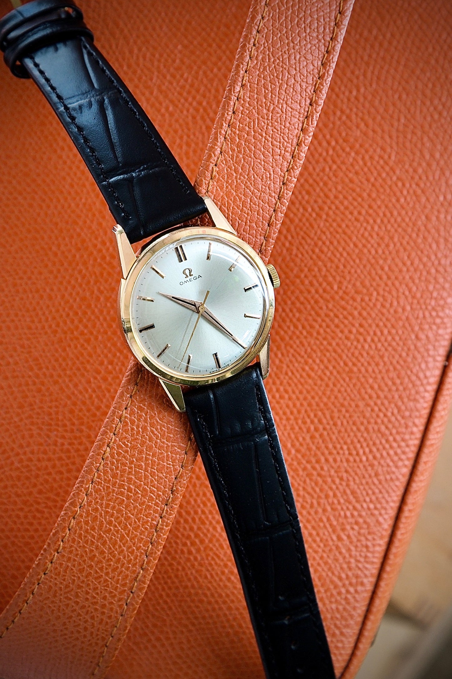 Omega Calibre 266 Hand-Wound from 1962 | Rose Gold Plated
