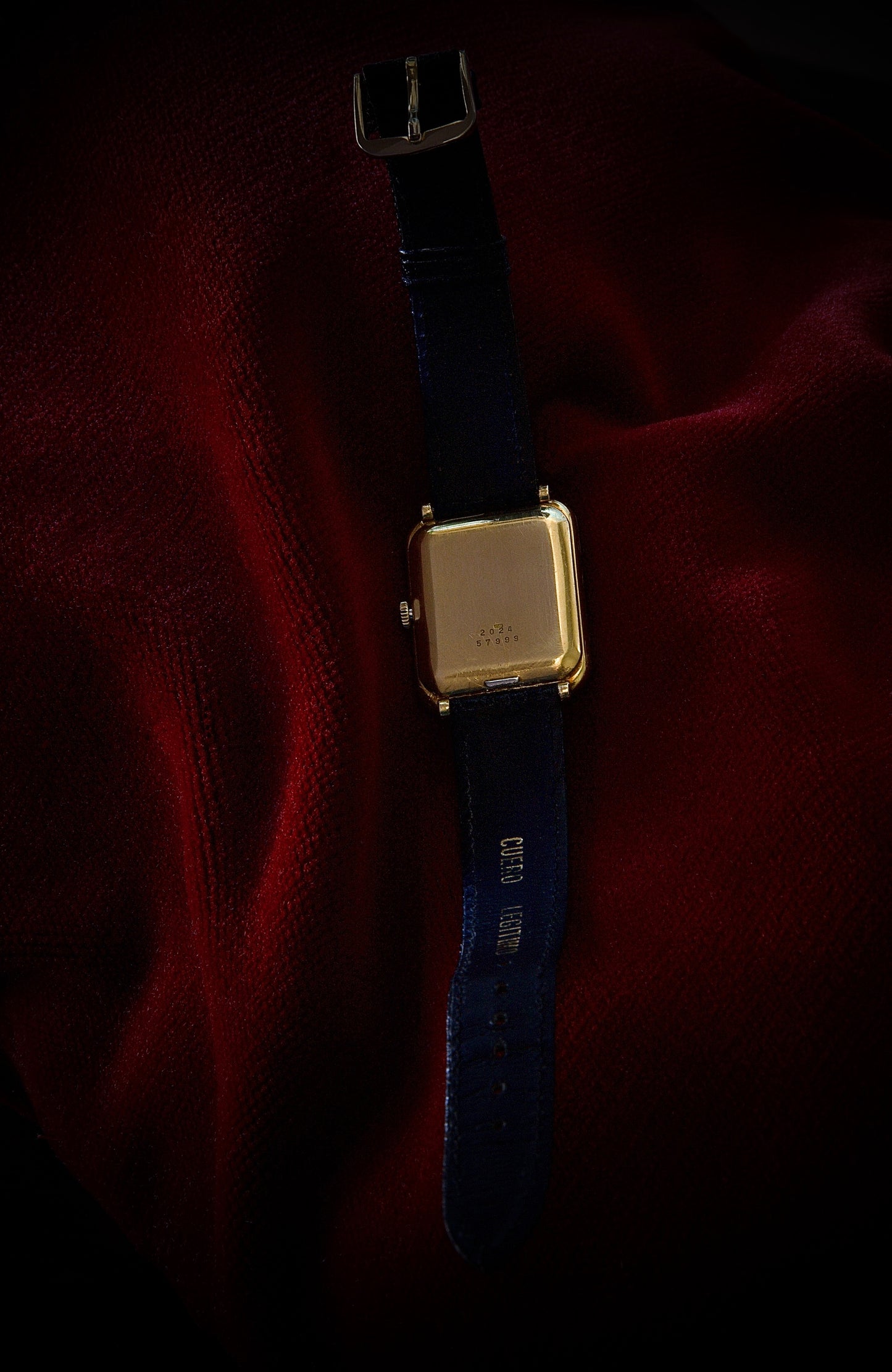 Chopard Tank Oro 18K – Cuerda Manual (Años 80)