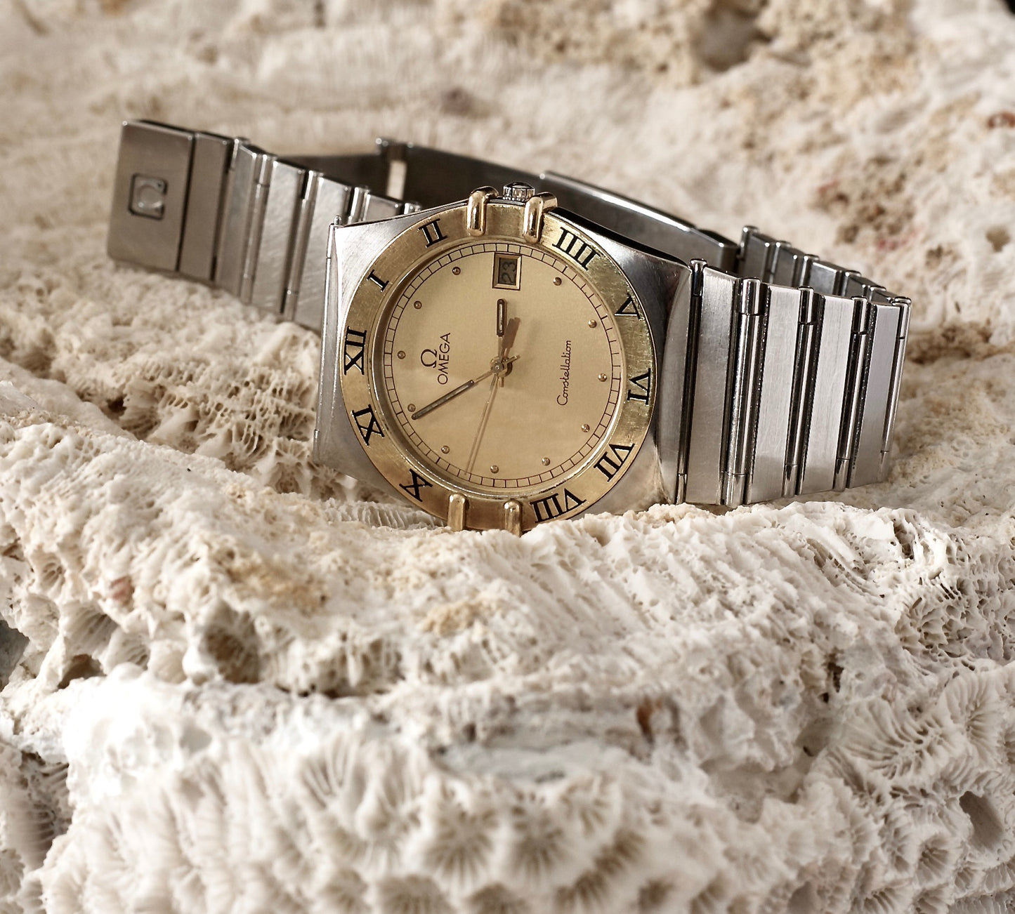 Vintage Omega Constellation Manhattan 396. 1070