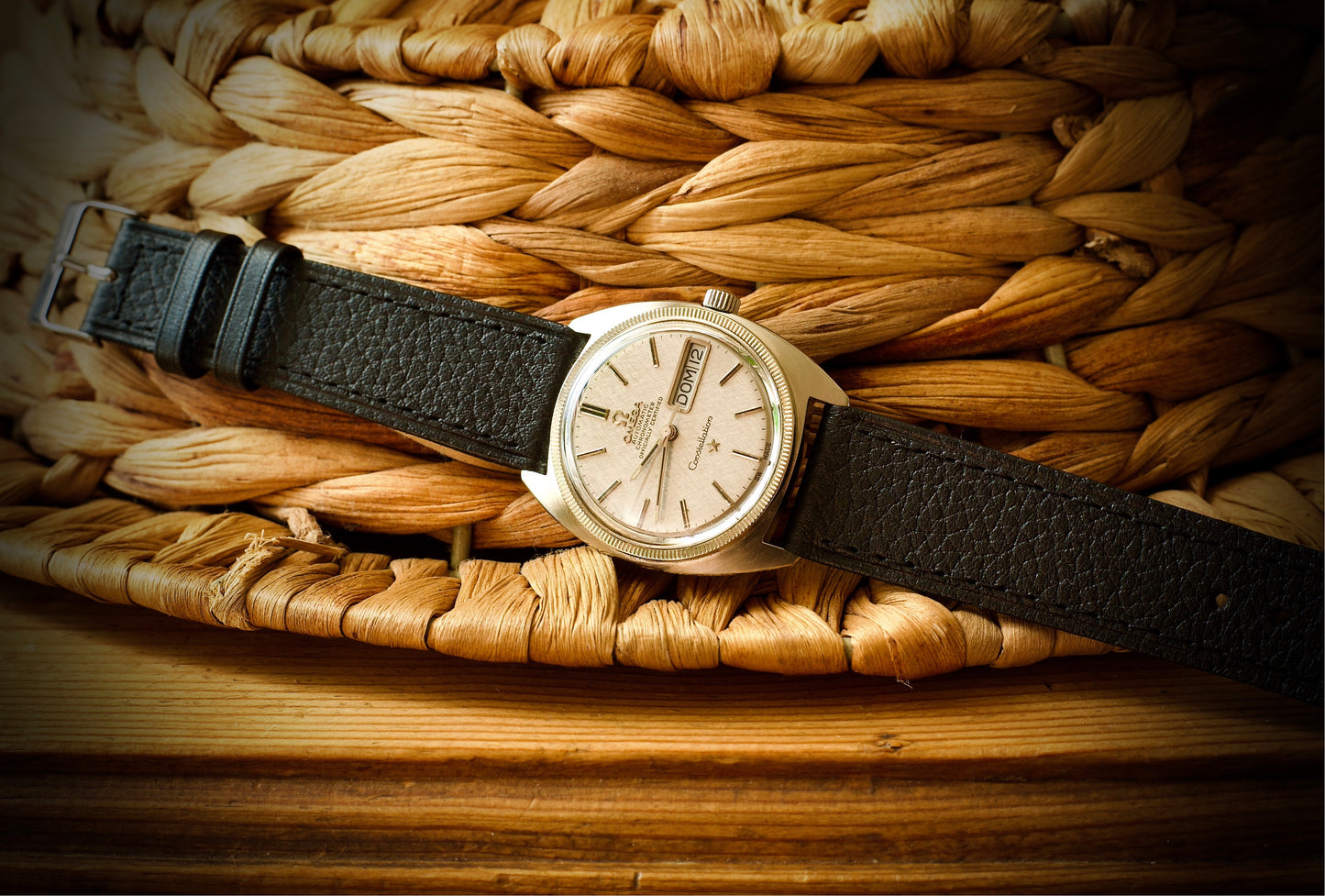 Omega Constellation 168.029 C-Shape 1969 – Bisel de oro blanco