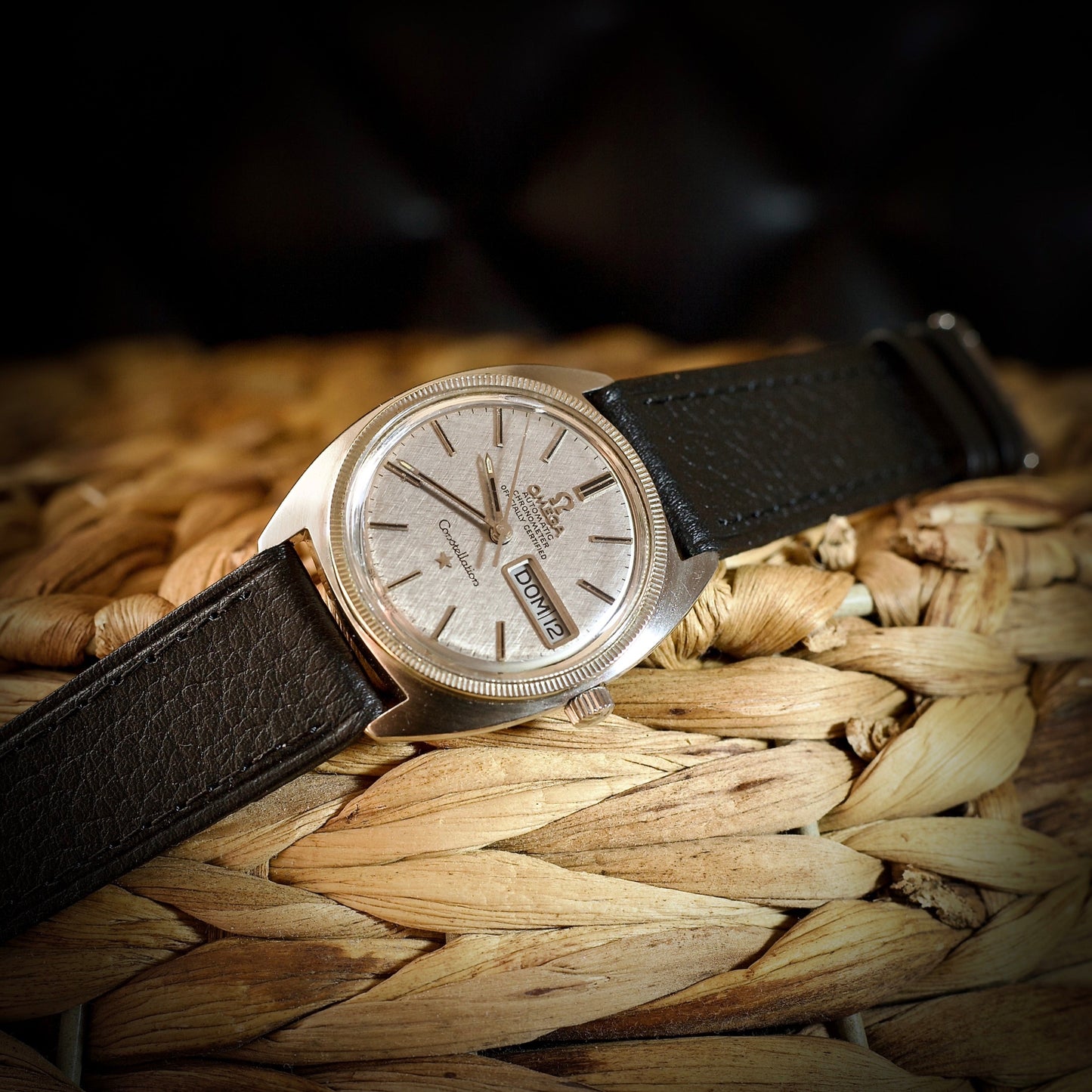 Omega Constellation 168.029 C-Shape 1969 – Bisel de oro blanco