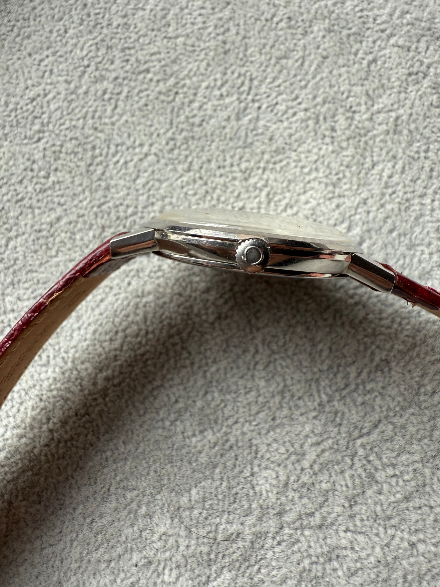 Omega Genève Vintage de 1969 Cuerda Manual – Calibre 601