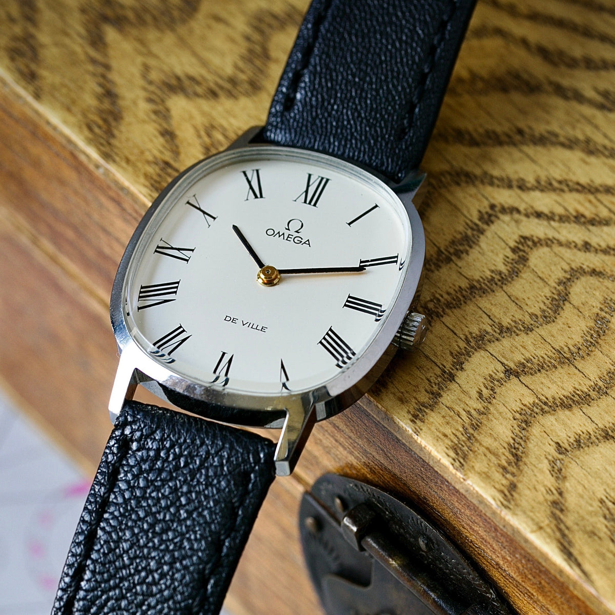 Omega De Ville Ellipse NOS 111. 0148 from 1976