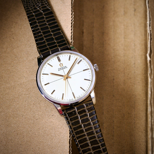 Omega Automático de 1961 – Esfera blanca Crosshair