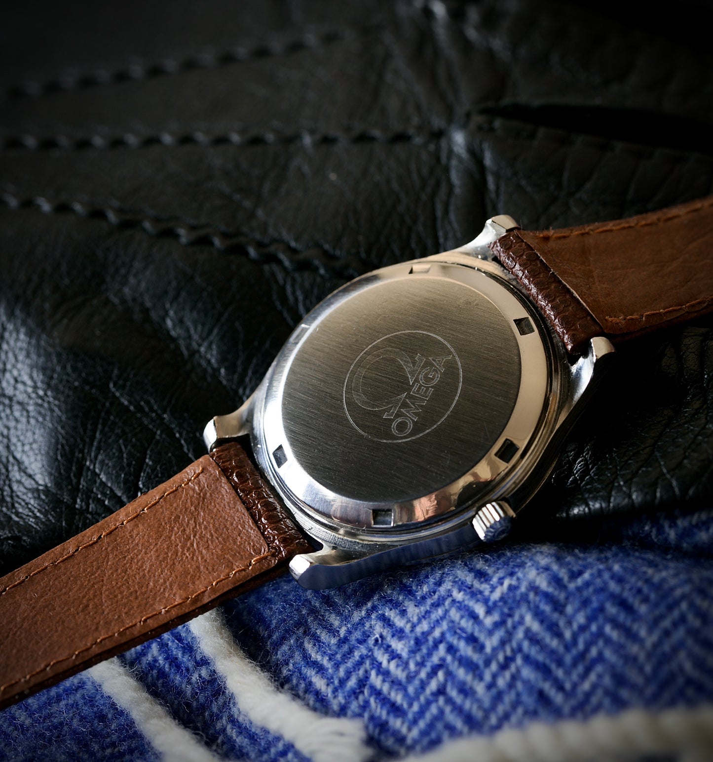 Omega Genève Automático 1973 - 36 mm - Acero Inoxidable