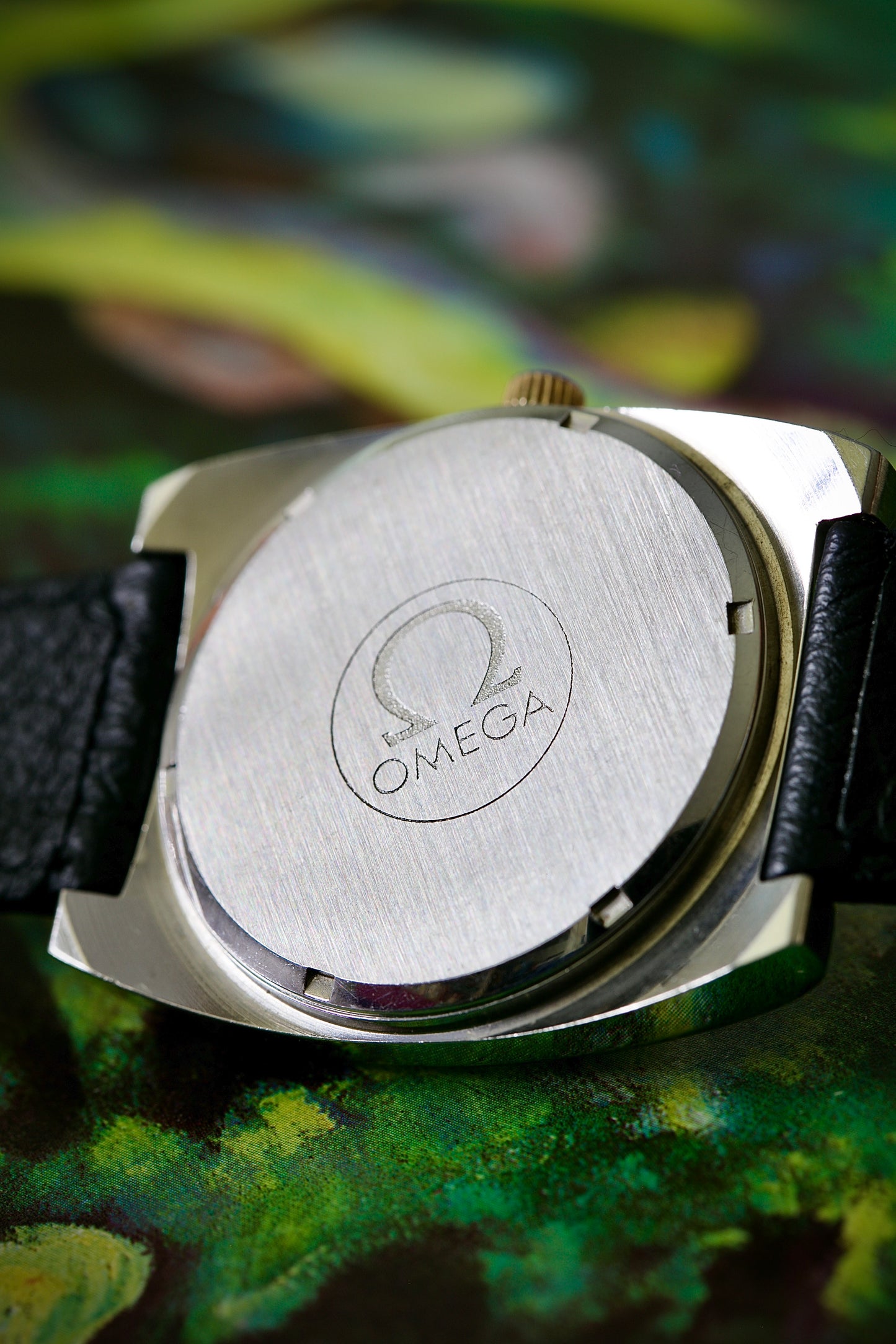 Omega Genève Automatic “TV Style” (1974) – Green Gradient Dial