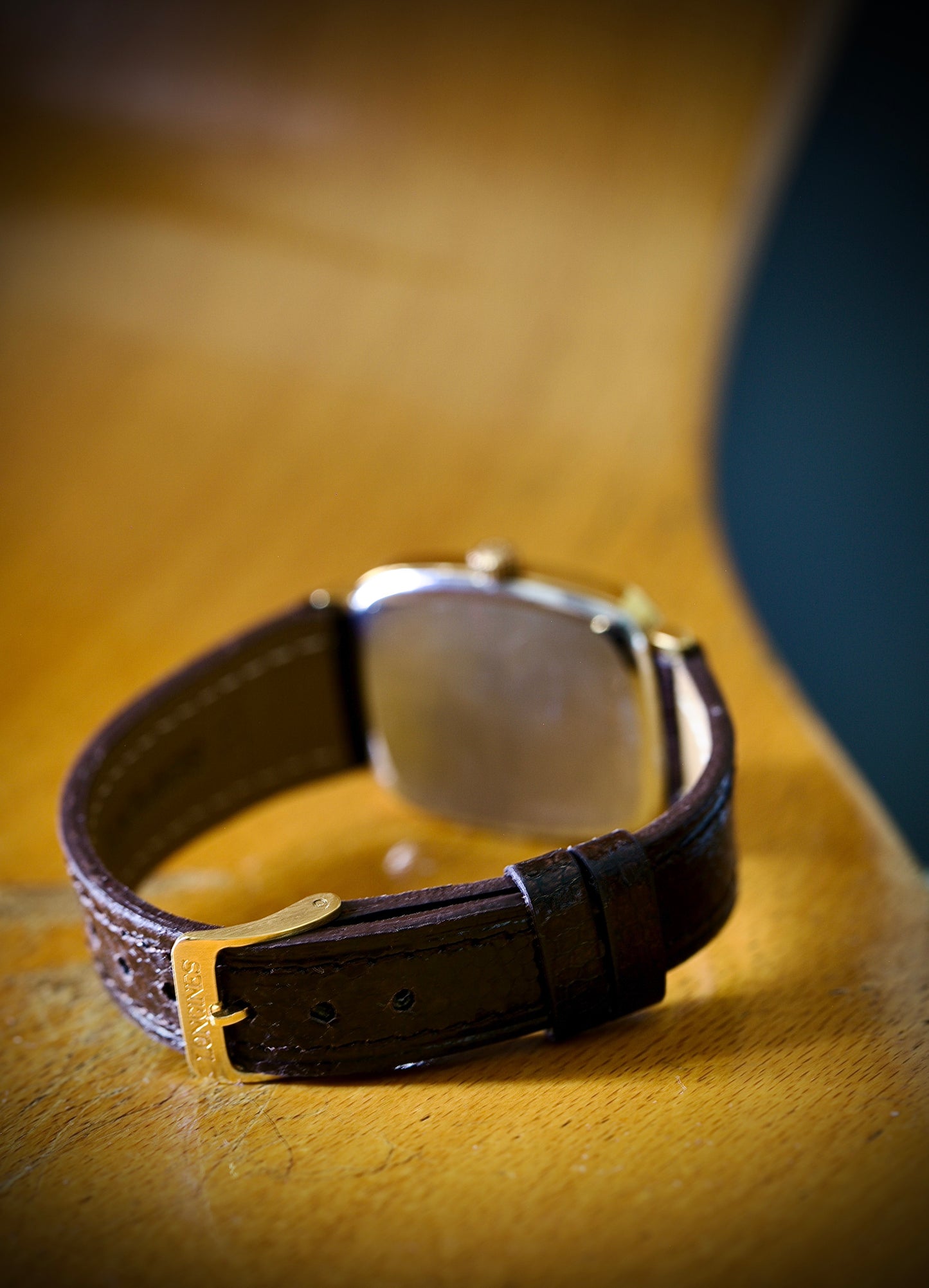 Longines Vintage – Champagne Linen Dial – Cuerda Manual- 70s