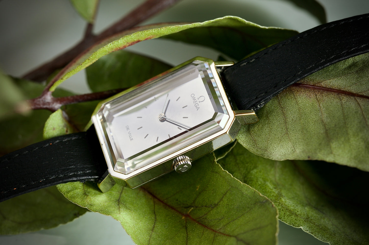 Omega De Ville “Emerald Line” Andrew Grima (1972) with Original Strap & Buckle