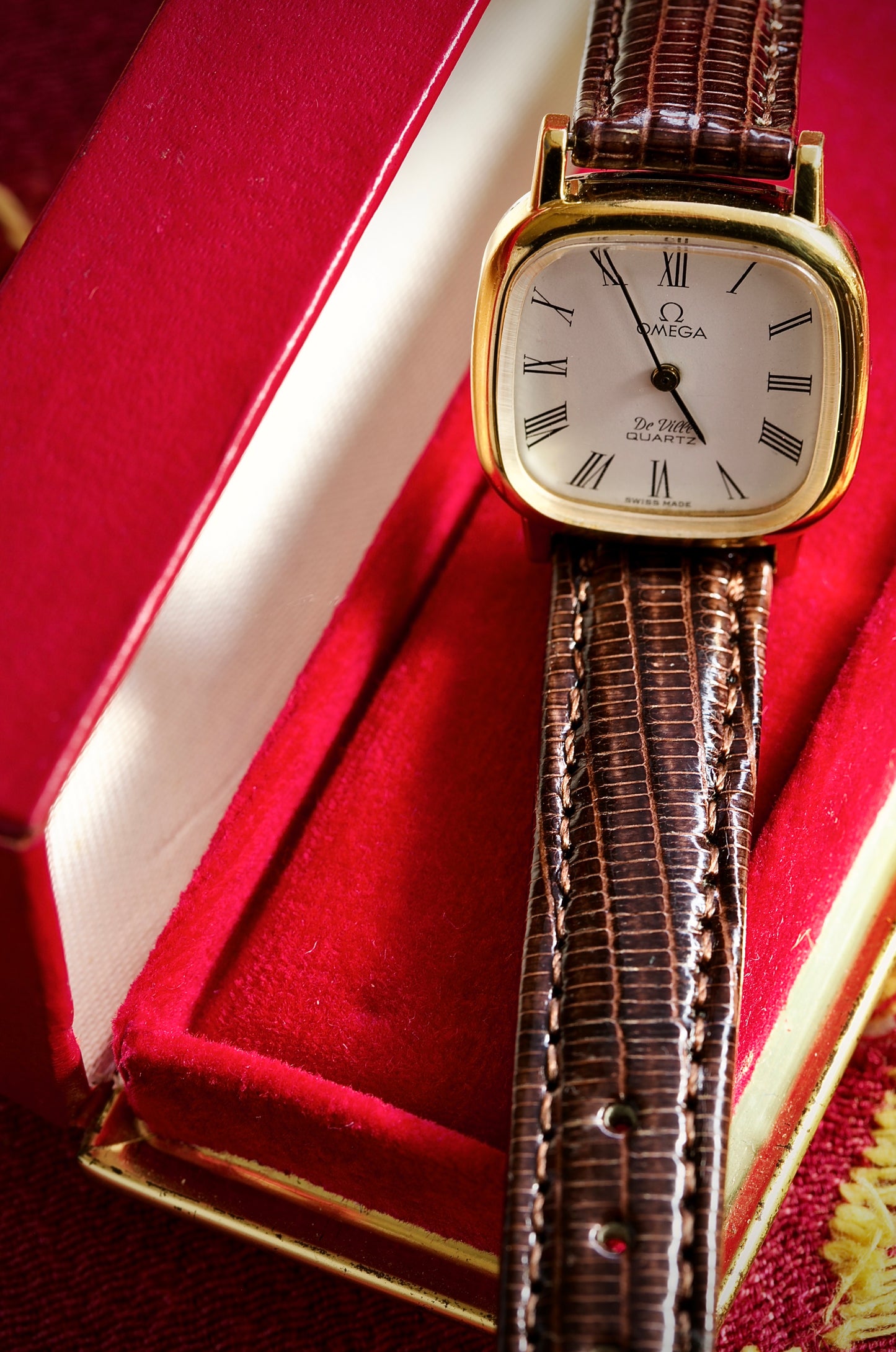 Omega De Ville Lady Vintage 1970s  – Original Omega Box 
