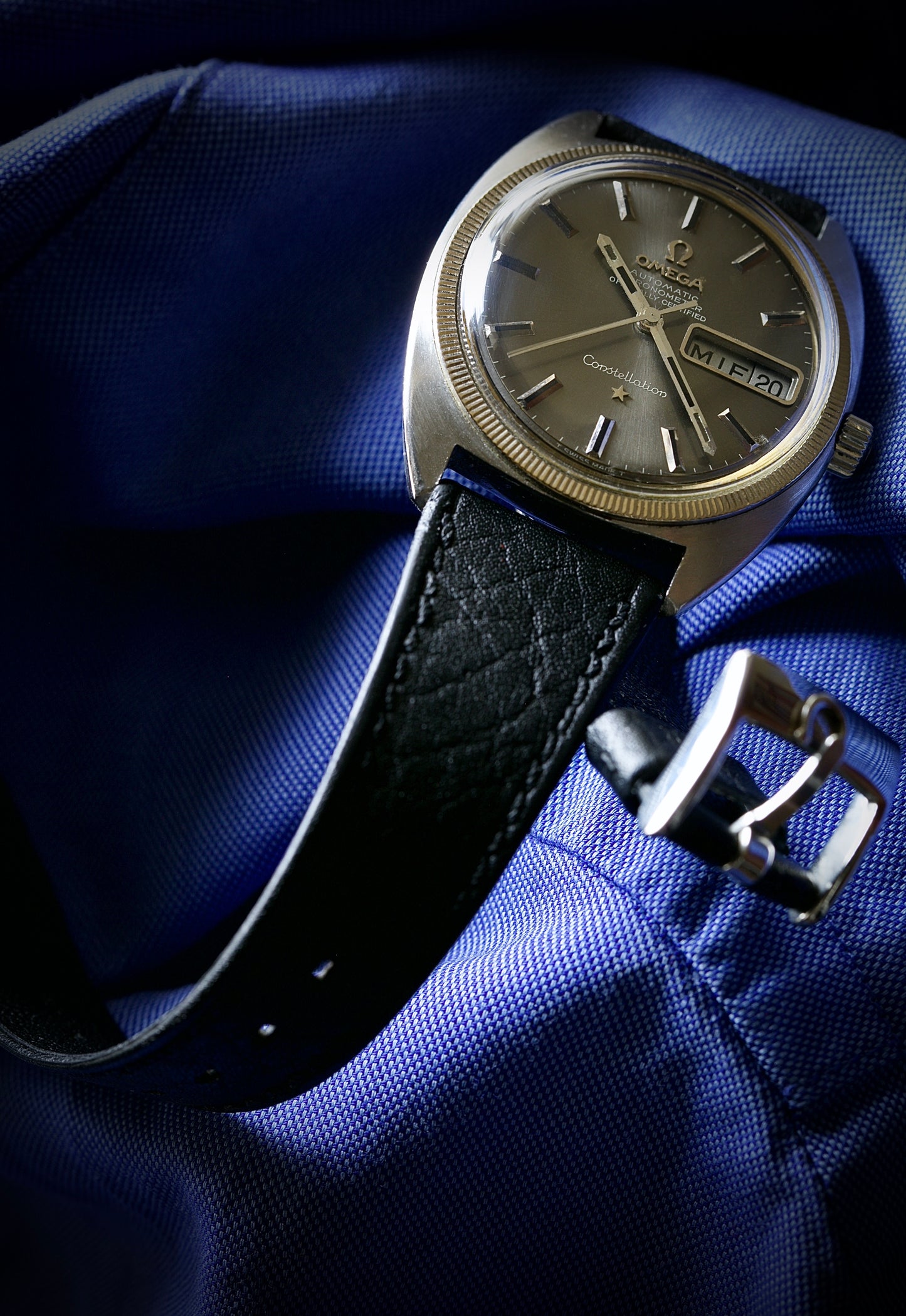 Omega Constellation C-Shape Automatic Ref. 168.029 | Original Gray Dial | Fluted White Gold Bezel
