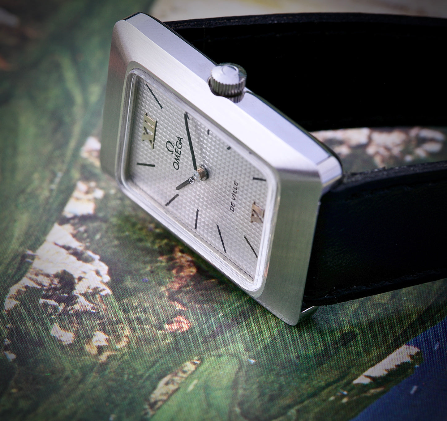 Omega De Ville NOS Vintage Grey Guilloché Dial – 1970s