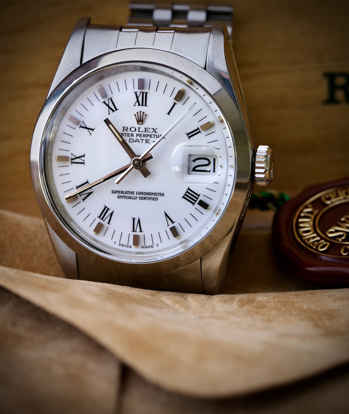 Rolex Oyster Perpetual Date Ref. 15000 Automatic 34 mm Jubilee (1986) – With Original Rolex Box

