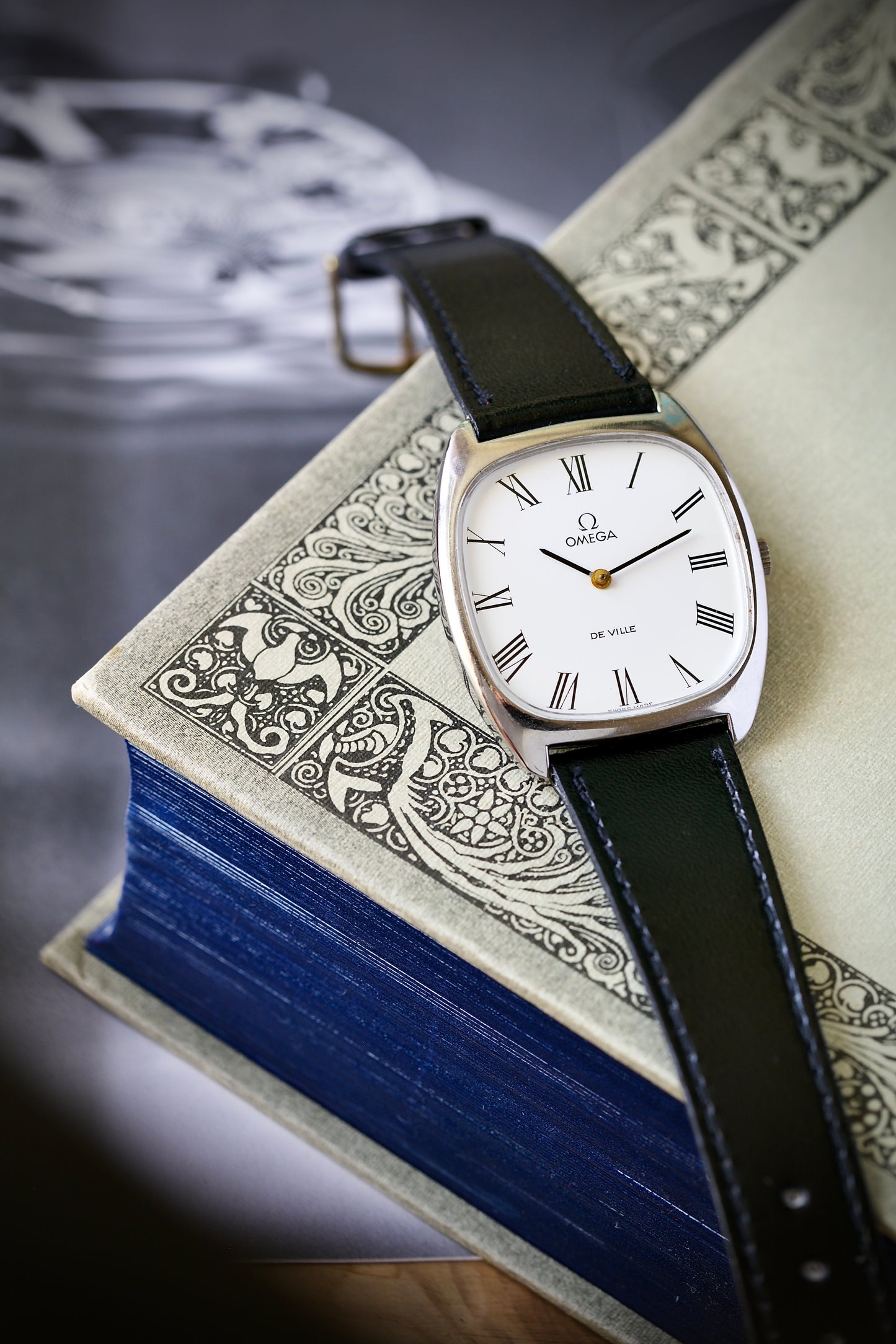 Omega De Ville Ref. 111. 0139 (1977) – Índices Romanos