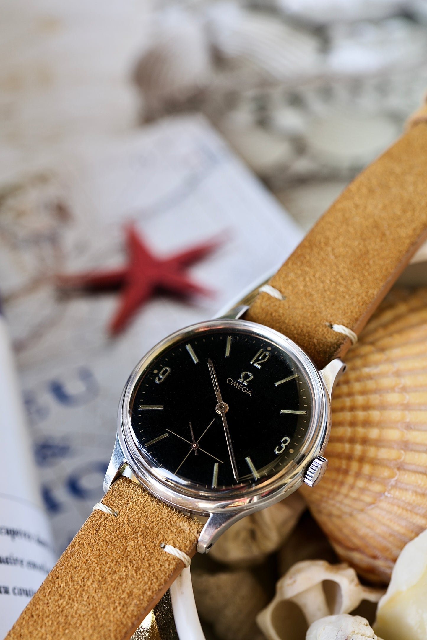 Omega Cuerda Manual Negro