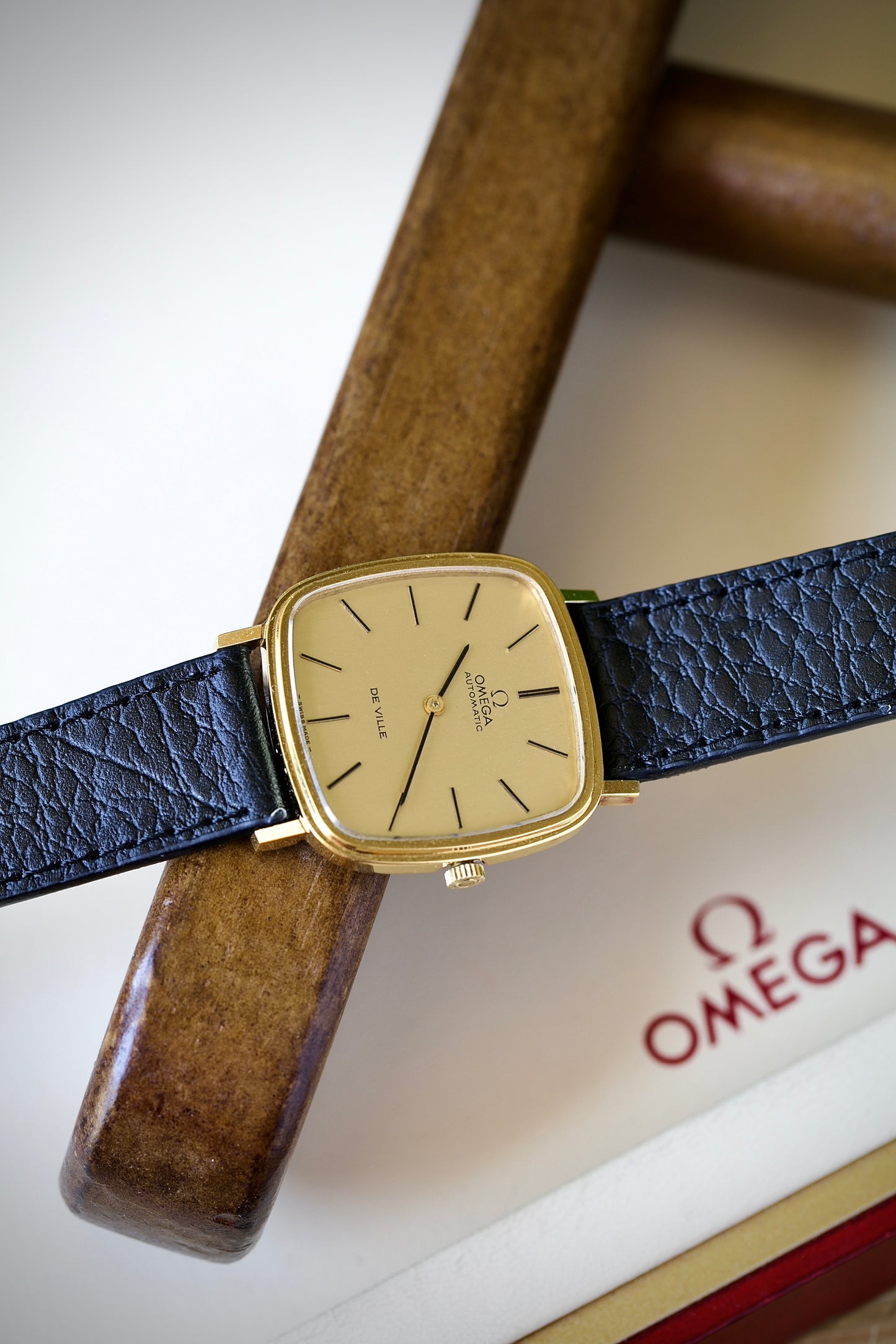 Omega De Ville Automático NOS (New Old Stock) Ref. 151. 0045 – Hebilla Original Omega- (1973)