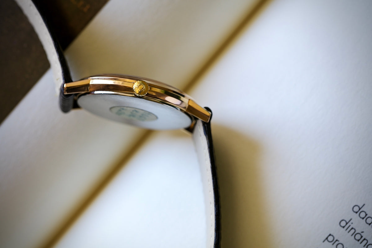 Omega Genève de Cuerda Manual Chapado en Oro Rosa Ref. 132.019  – Año 1969- Hebilla Original
