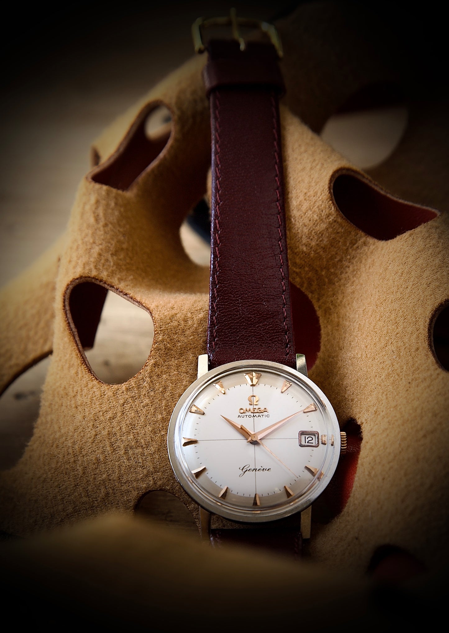 Omega Genève Automático 1959 – Esfera Pie Pan Blanca