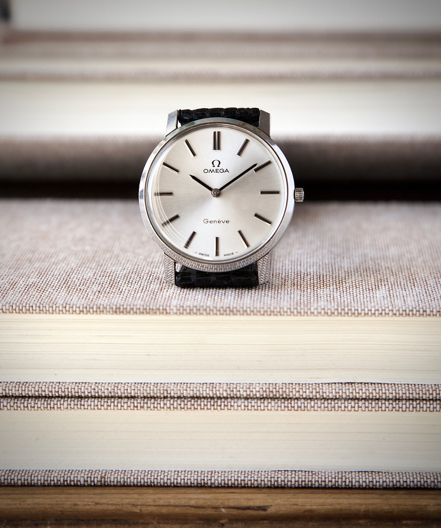 Omega Genève hand-wound  Ref. 111. 0108 – Early 1970s