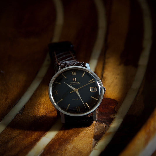 Omega Genève Automático Calibre 565 | Esfera negra restaurada 1970s