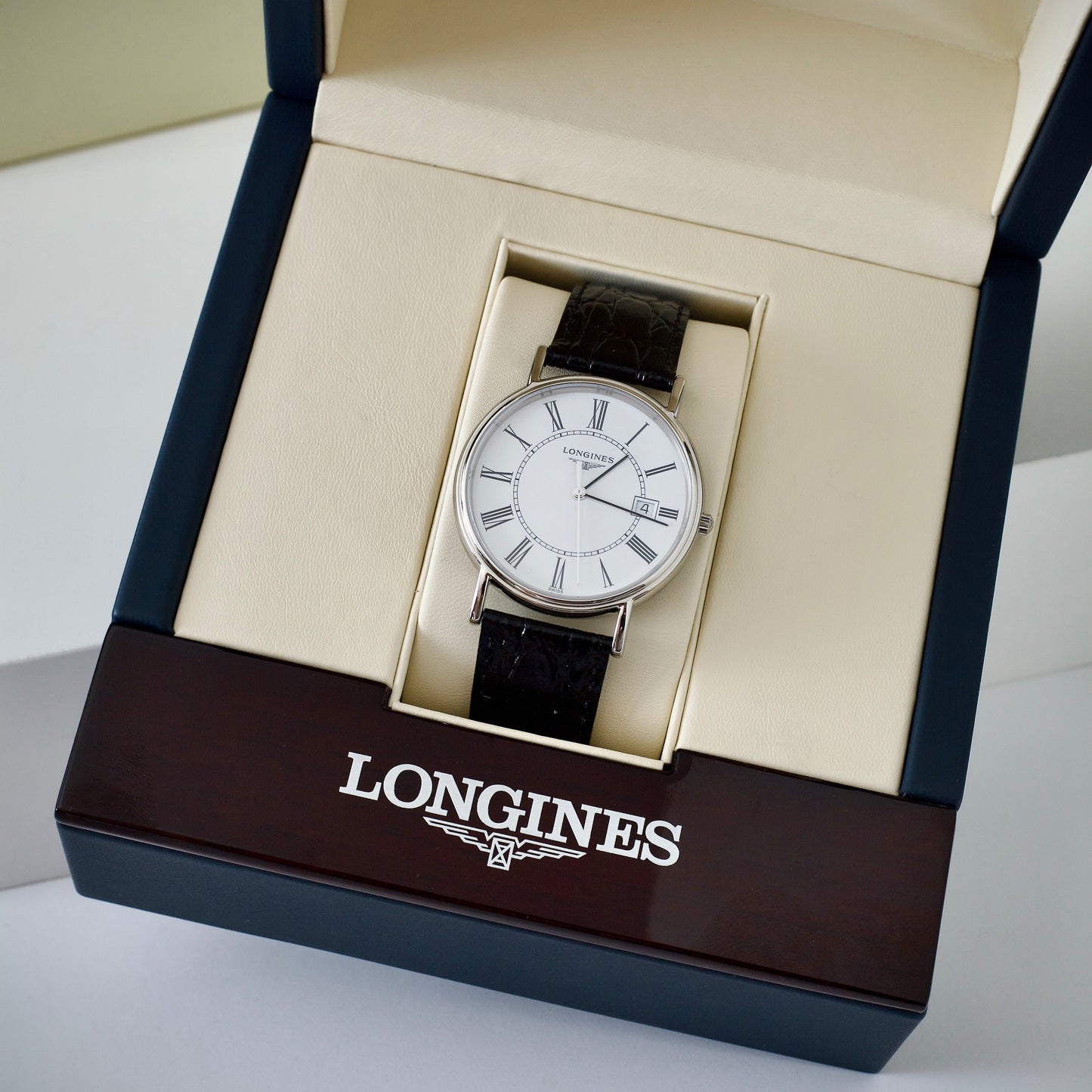 Longines Présence L.4.790.4.11.2 from 2020 brand new full set