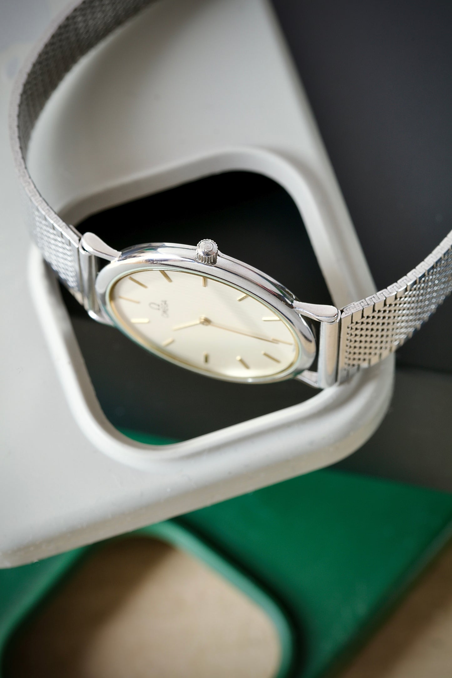 Omega De Ville NOS Quartz – Ref. 195. 0075 (Años 80)