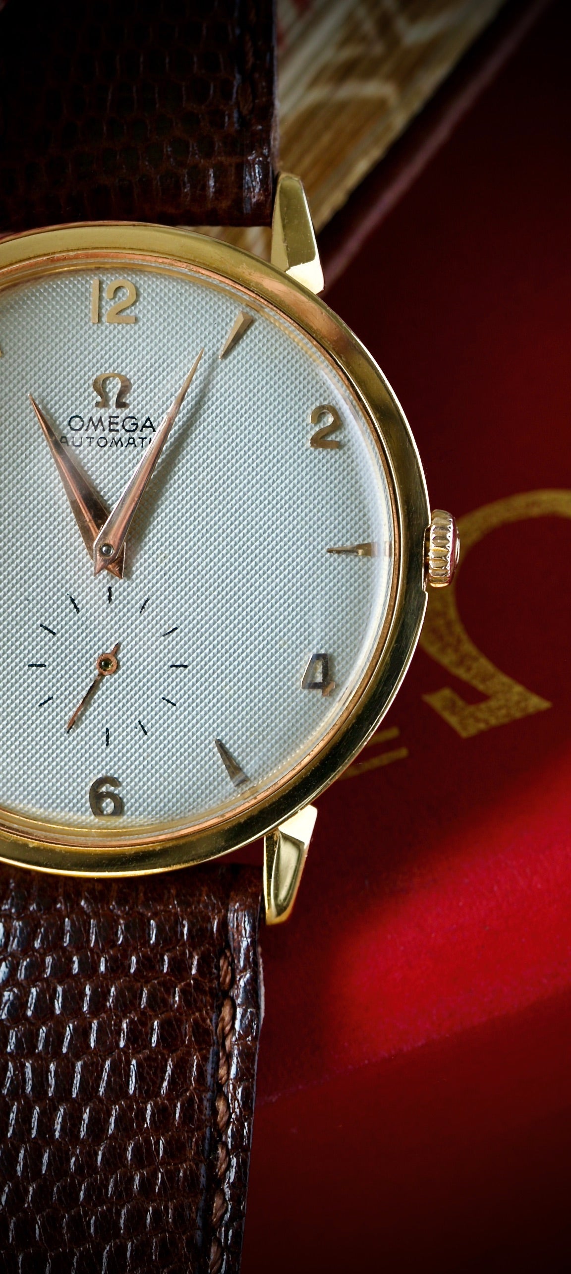 Omega Automatic 18k Rose Gold Jumbo Ref. 2714 (1952) – With Vintage Omega Box